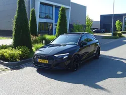 Zwart Gebruikt 2021 Audi A3 Hatchback | € 32.450
