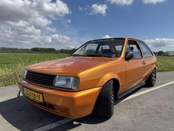 Oranje Gebruikt 1990 VW Polo Coupé | € 2.250