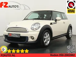 Wit Gebruikt 2011 Mini Cooper Business Hatchback | € 5.445 (Goede deal)