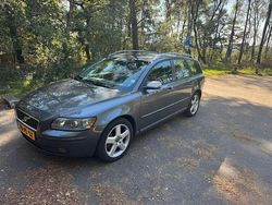 Gebruikt 2004 Volvo V50 Stationwagen | € 2.750 (Eerlijke prijs)