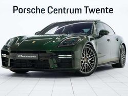 Groen, metallic lak Gebruikt 2024 Porsche Panamera 4S Sedan | € 159.900