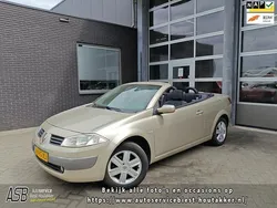 Beige Gebruikt 2005 Renault Mégane Cabriolet Luxe Cabriolet | € 1.300 (Goede deal)
