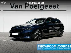 M carbonschwarz Nieuw 2025 BMW i5 M Sport Sedan | € 97.556