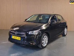 Zwart Gebruikt 2022 Opel Corsa Edition Hatchback | € 12.950 (Eerlijke prijs)