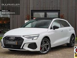 Wit Gebruikt 2021 Audi A3 Sportback e-tron Competition Sedan | € 34.900 (Iets duurder)
