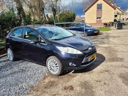 Zwart Gebruikt 2009 Ford Fiesta Ghia Hatchback | € 1.450 (Goede deal)