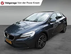 Blauw Gebruikt 2017 Volvo V40 Stationwagen | € 14.945 (Iets duurder)