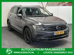 Grijs Gebruikt 2022 VW Tiguan Life SUV | € 28.740 (Goede deal)