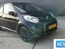 Zwart Gebruikt 2012 Citroën C1 SELECTION Hatchback | € 1.950 (Eerlijke prijs)