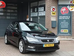 Zwart Gebruikt 2013 Seat Leon FR Hatchback | € 10.950 (Eerlijke prijs)