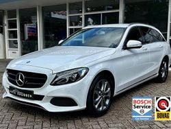 Wit Gebruikt 2015 Mercedes C180 Avantgarde Sedan | € 16.400 (Goede deal)