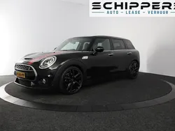 Zwart Gebruikt 2016 Mini Cooper Clubman Business Stationwagen | € 17.900 (Goede deal)