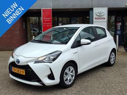 Wit Gebruikt 2018 Toyota Yaris Hybrid Active Hatchback | € 13.390 (Eerlijke prijs)