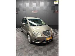 Grijs Gebruikt 2008 Lancia Musa MPV | € 1.750 (Goede deal)