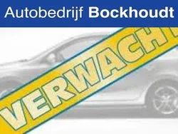 Zwart Gebruikt 2018 VW T-Roc Style SUV | € 17.900 (Eerlijke prijs)