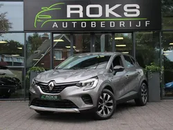 Grijs, metallic lak Gebruikt 2022 Renault Captur LIMITED SUV | € 18.850 (Goede deal)