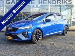 Blauw Gebruikt 2023 Renault Clio V Esprit Alpine Hatchback | € 23.645 (Eerlijke prijs)