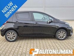 Zwart Gebruikt 2019 Toyota Yaris Hybrid Hatchback | € 15.950 (Goede deal)