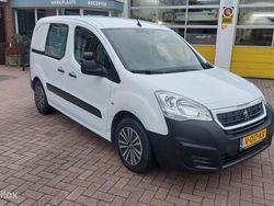 Wit Gebruikt 2018 Peugeot Partner Premium Van | € 9.750 (Eerlijke prijs)