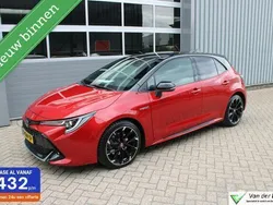 Rood Gebruikt 2020 Toyota Corolla Plus Hatchback | € 26.950 (Iets duurder)