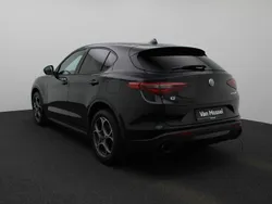 Zwart Gebruikt 2022 Alfa Romeo Stelvio Sprint SUV | € 46.900 (Super prijs)