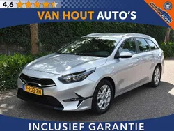 Grijs, metallic lak Gebruikt 2022 Kia Ceed Sportswagon Comfort Stationwagen | € 14.950 (Goede deal)