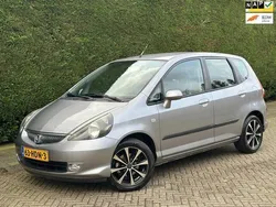 Grijs Gebruikt 2008 Honda Jazz S Hatchback | € 4.000 (Duur)