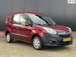 Rood Gebruikt 2013 Opel Combo MPV | € 3.800 (Eerlijke prijs)