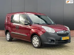 Rood Gebruikt 2013 Opel Combo MPV | € 3.800 (Eerlijke prijs)