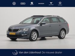 Midden grijs metallic Gebruikt 2020 Skoda Octavia Business Line Stationwagen | € 19.740 (Eerlijke prijs)