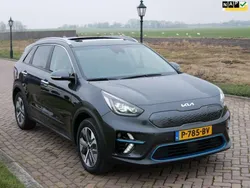 Grijs, metallic lak Gebruikt 2022 Kia e-Niro 2 SUV | € 26.620 (Super prijs)