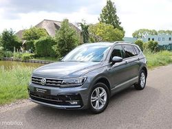 Grijs Gebruikt 2019 VW Tiguan Allspace R-line SUV | € 33.995 (Goede deal)