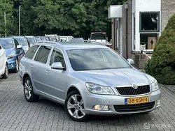 Grijs Gebruikt 2012 Skoda Octavia Business Line Stationwagen | € 2.450 (Super prijs)