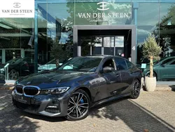 Grijs Gebruikt 2020 BMW 330e Sedan | € 34.745 (Duur)