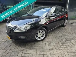 Zwart Gebruikt 2010 Lancia Delta Hatchback | € 5.850 (Iets duurder)
