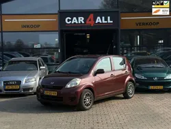 Rood Gebruikt 2008 Daihatsu Sirion Hatchback | € 1.849 (Eerlijke prijs)