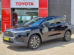 Zwart Gebruikt 2024 Toyota Corolla Cross Style SUV | € 34.900 (Eerlijke prijs)