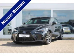 Zwart Gebruikt 2018 Lexus IS300h Sport Line Sedan | € 29.440 (Iets duurder)