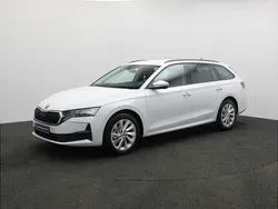 Wit Nieuw 2024 Skoda Octavia Business Line Stationwagen | € 40.900 (Eerlijke prijs)