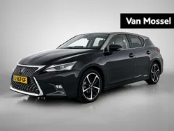 Zwart Gebruikt 2019 Lexus CT200h Luxury Line Hatchback | € 21.940 (Eerlijke prijs)