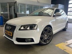 Wit Gebruikt 2009 Audi A3 Sportback Attraction Hatchback | € 4.950 (Duur)