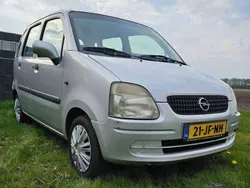 Zilver Gebruikt 2002 Opel Agila Comfort MPV | € 999 (Eerlijke prijs)