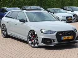 Grijs Gebruikt 2022 Audi RS4 Comfort Stationwagen | € 58.950