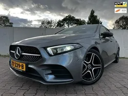 Grijs Gebruikt 2019 Mercedes A180 Business Hatchback | € 30.777 (Iets duurder)