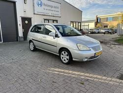 Grijs (metallic) Gebruikt 2004 Suzuki Liana Limited Hatchback | € 999 (Eerlijke prijs)