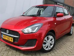 Rood Gebruikt 2023 Suzuki Swift Hatchback | € 14.450 (Super prijs)