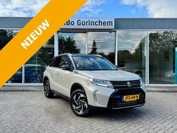 Bruin Nieuw 2025 Suzuki Vitara Style SUV | € 37.945 (Duur)