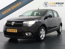 Zwart Gebruikt 2019 Dacia Sandero Lauréate Hatchback | € 7.695 (Super prijs)