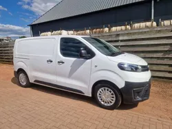 Wit Gebruikt 2021 Toyota Proace Comfort Van | € 12.950 (Iets duurder)