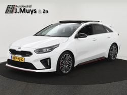 Wit Gebruikt 2019 Kia ProCeed Hatchback | € 21.885 (Eerlijke prijs)